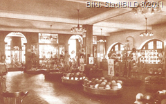 Kaufhaus Strass, Damenputzabteilung um 1928