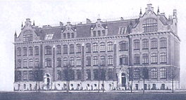 Baugewerk- und Maschinenbauschule ab April 1898. Jetzt polnisches Lyzeum.