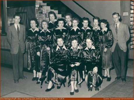 1954 Belegschaft Schuhhaus Behnke